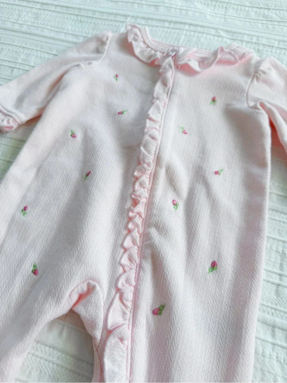 NWOT Little Me 100% Cotton Baby Girl Rosebud Embroidered Pointelle Footie 3M